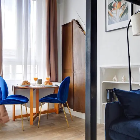 Bnbnova - Le Marais & Square Du Temple Apartment